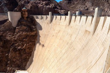 Colorado Nehri 'ndeki Hoover Barajı Nevada ve Arizona sınırı, ABD
