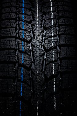 Yeni lastik arka planı Kış lastiği değiştirme