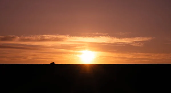 Сельскохозяйственный Трактор Полевой Панораме — стоковое фото