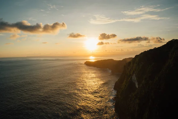 Όμορφο Ηλιοβασίλεμα Πάνω Από Τον Ωκεανό Τοπίο Της Φύσης — Φωτογραφία Αρχείου