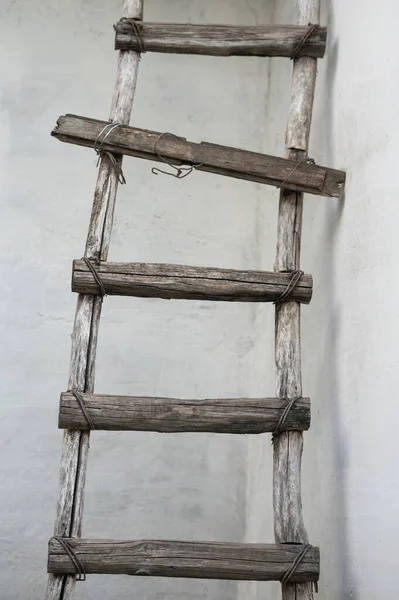 Vintage Wooden Country Ladder White Wall — Stock Photo, Image