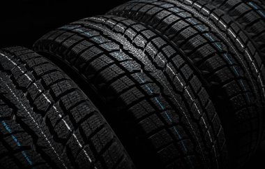 Araban için doğru kış lastiklerini seç.