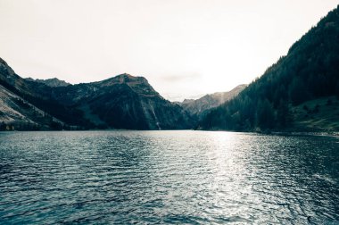 Avusturya 'daki Alp Dağı Gölü