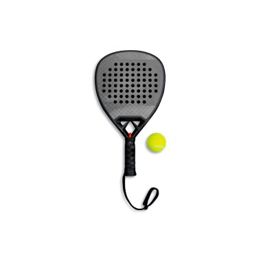 Padel tenis raketleri. Spor sahası ve toplar. Bir spor uygulaması ya da sosyal medya reklamının tasarımı için raketli yüksek kaliteli bir fotoğraf indir