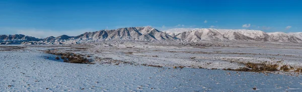 Montañas Invierno Kirguistán Paisaje Panorámico —  Fotos de Stock