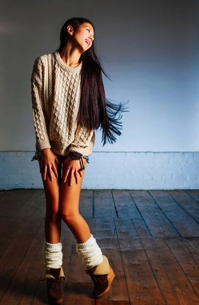 Jeune Asiatique Femme Mode Portrait — Photo