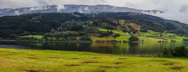 挪威美丽的全景景观 — 图库照片