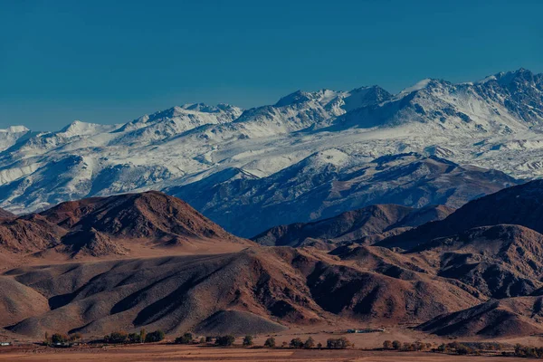 Otoño Montañas Paisaje Kirguistán —  Fotos de Stock