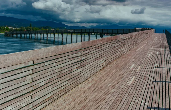 木製の橋ステファニー クロス セント ジェームズ ウェイ チューリッヒ湖 スイス — ストック写真