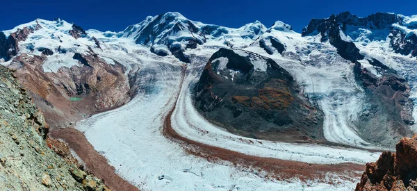 Hoge Alpen Bergen Met Gletsjer Panoramisch Uitzicht — Stockfoto