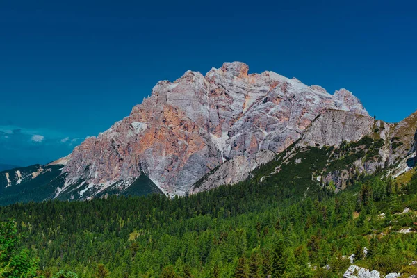 Hermoso Paisaje Montaña Los Alpes Dolomitas Italia —  Fotos de Stock