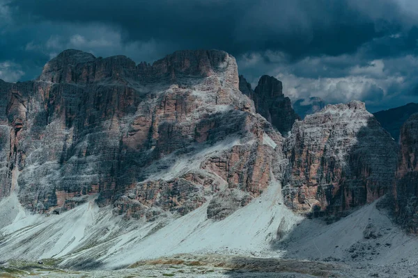 Pintoresco Paisaje Montaña Los Alpes Dolomitas Antes Tormenta Italia —  Fotos de Stock