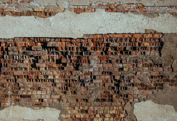 Oude Bakstenen Muur Met Betonnen Fragmenten — Stockfoto