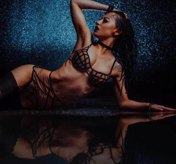 Young Sexy Slim Woman Water Studio Portrait — Stock Photo, Image