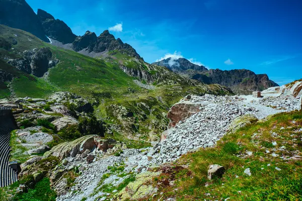 Szomszédság Közelében Gloriette Tározó Gát Francia Pireneusok Estaube Völgy Hautes Jogdíjmentes Stock Képek