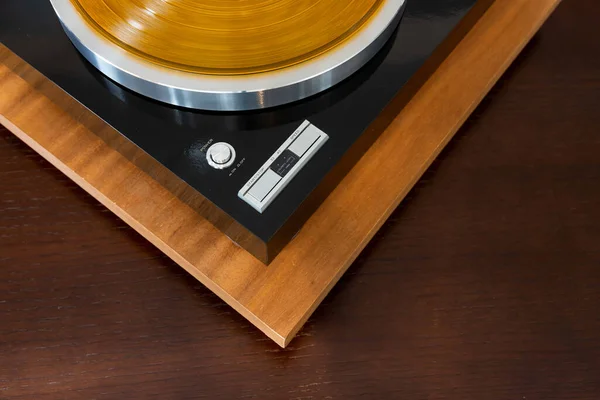 Vintage Syetreo Draaitafel Vinyl Record Player Control Knoppen Hoekig Uitzicht Rechtenvrije Stockafbeeldingen