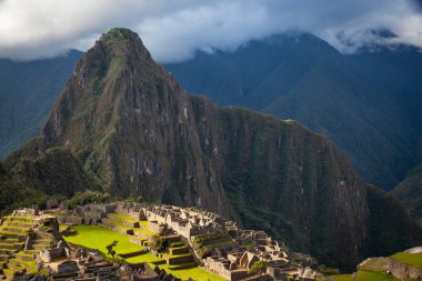 Machu Picchu, İnka İmparatorluğu 'nun Kayıp Başkenti And' lardaki Antik Harabeler, Huayna Picchu Dağı Tepesi, Unesco Dünya Mirası Bölgesi, Peru, Güney Amerika