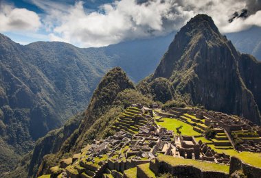 Machu Picchu, İnka İmparatorluğu 'nun Kayıp Başkenti And' lardaki Antik Harabeler, Huayna Picchu Dağı Tepesi, Unesco Dünya Mirası Bölgesi, Peru, Güney Amerika