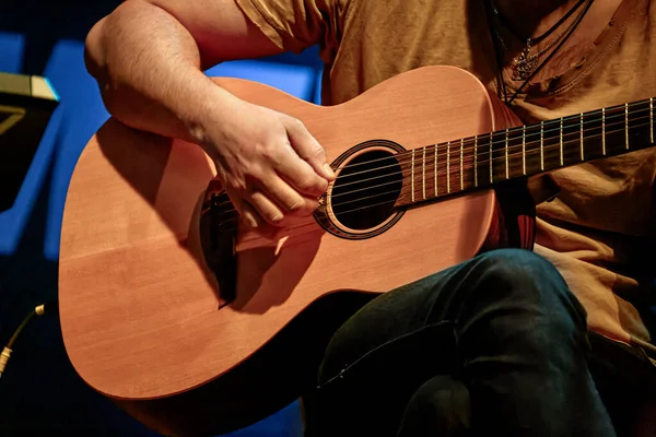 Image Male Hands Playing Acoustic Guita — Stock Photo, Image