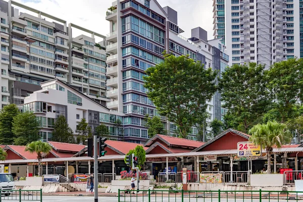 stock image Southeast Asia, Singapore, November, 2022: Multi-storey modern architecture and one-story commercial houses in Balestier district, Singapore.