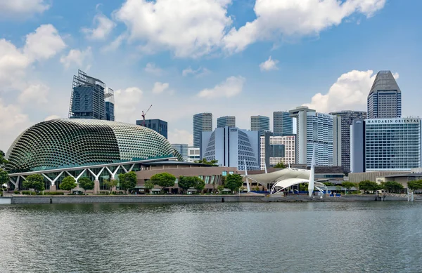 Délkelet Ázsia Szingapúr 2022 November Felhőkarcolók Esplanade Színház Modern Metropoliszban — Stock Fotó