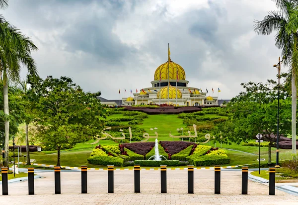 Jardín Ornamental Cúpula Del Palacio Real Istana Negara Kuala Lumpur — Foto de Stock