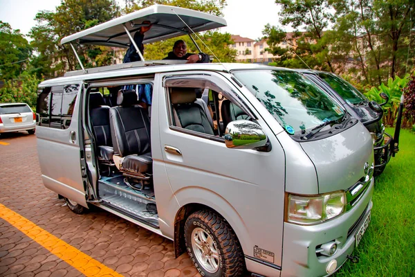 Africa Kenia Mayo 2016 Jeep Safari Con Techo Abierto Para — Foto de Stock