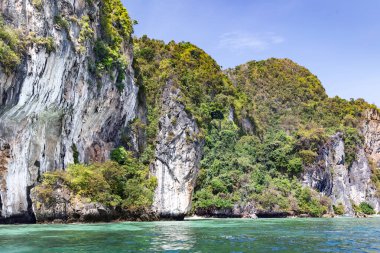 Tropical Koh Hong island is famous tour in Andaman sea, Thailand. Koh Hong island is located within Thanbok Khoranee National Park.