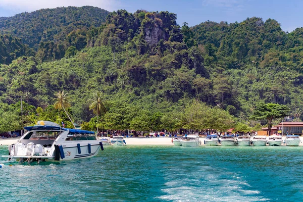 Thailand Februar 2023 Boote Und Katamarane Der Nähe Des Eingangs — Stockfoto
