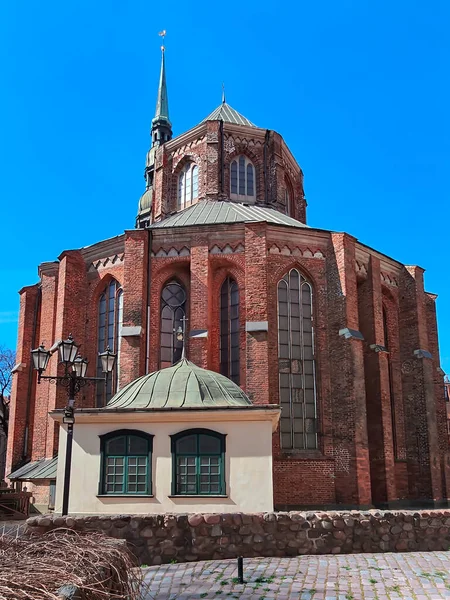 Katedrála Petra Hodinami Zvonicí Farní Kostel Evangelického Luterána Severní Gotický — Stock fotografie