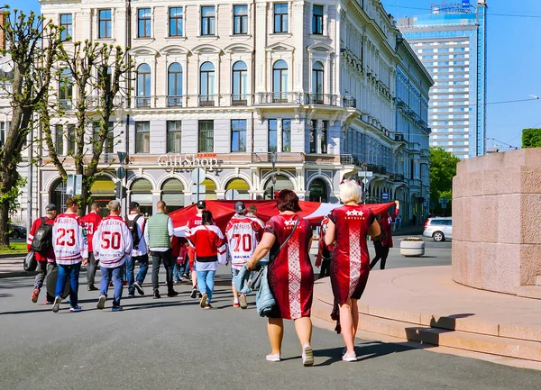 Latvia Riga Mei 2023 Fans Sportkleding Met Een Grote Letse — Stockfoto