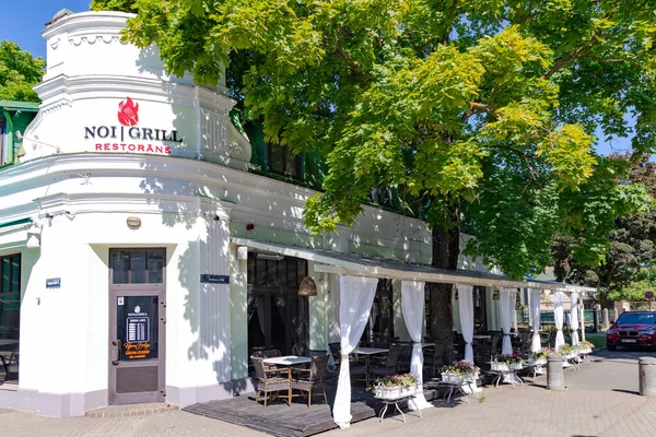 Lettonie Jurmala Juin 2023 Veranda Ouverte Restaurant Noi Grill Sur — Photo