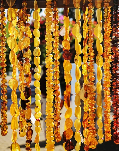 Halsketten Bernstein Verschiedenen Farben Und Größen Auf Der Straße Jomas — Stockfoto
