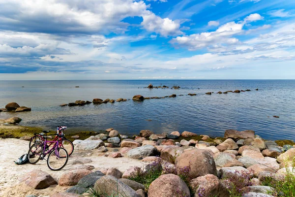 Пляж Калтене Покритий Льодовиковими Каменями Які Простягаються Міста Рожа Латвії — стокове фото
