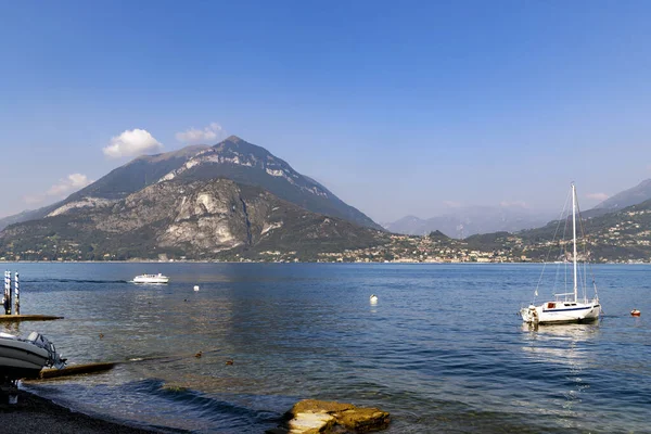 Italia Como Agosto 2023 Panorama Del Lago Como Alpino Situato — Foto Stock