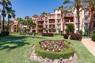 İspanya, MARBELLA, 25 Mayıs 2023: Marriott Hotel Resort - Elviria 'da 5 yıldızlı otel, Marbella bölgesi, Costa del Sol, İspanya