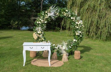 Yaz zamanı düğün dekorasyonu .