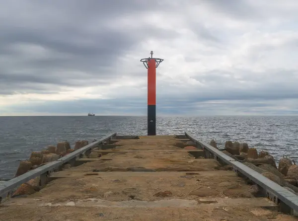 Breakwater Sea Lighthouse Saulkrasti Lettonia Immagini Stock Royalty Free