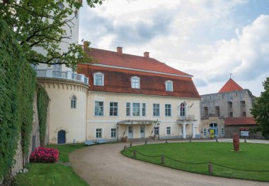 Cesis Malikanesi - Ev ya da Cesis Yeni Kalesi 18. yüzyılın ortalarında inşa edildi .