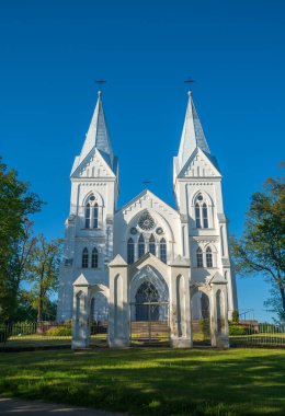 Bikavas Katolik Kilisesi. Letonya 'nın Gaigalavas köyüne yerleştirilmiştir..