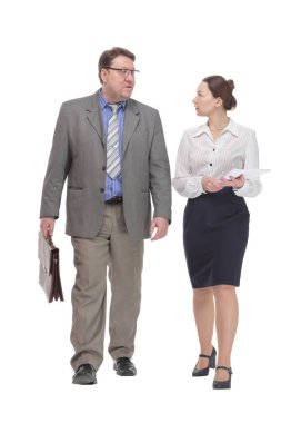 Tam gelişim. İş adamı ve iş kadını. beyaz arkaplanda izole edilmiş.