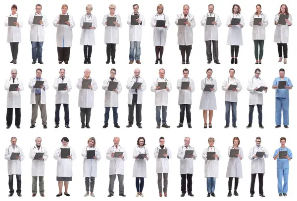 Plná Délka Skupina Lékařů Poznámkovým Blokem Izolované Bílém Pozadí Stock Fotografie