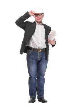 Mutlu genç başarılı mimar beyaz arkaplan üzerinde taslak olan bir şapka giyiyor.