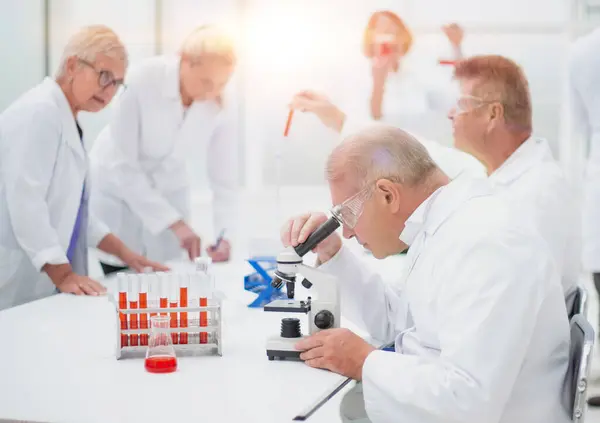 Group Scientists Conduct Testing Laboratory Concept Health Protection — Stock Photo, Image
