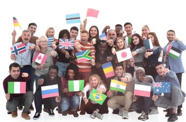 Tam gelişim. Seni işaret eden çok uluslu bir grup insan. beyaz arkaplanda izole