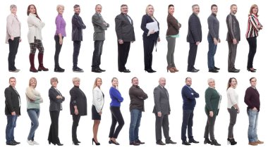 Beyaz arka planda izole edilmiş başarılı iş adamları grubu