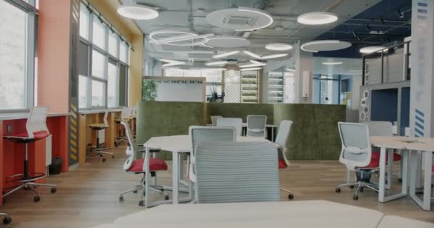 Espace Coworking Moderne Avec Mobilier Confortable Bel Intérieur Contemporain Lumineux — Video