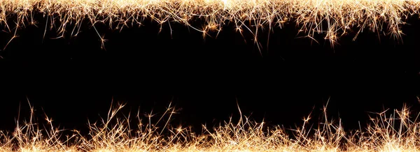 黒の背景に隔離されたスパークラーフレームの背景 新年の広告のための素晴らしい — ストック写真