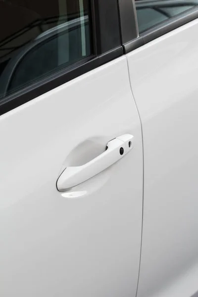 Punho Porta Close Carro Branco Moderno Vista Lateral Porta Condutor — Fotografia de Stock
