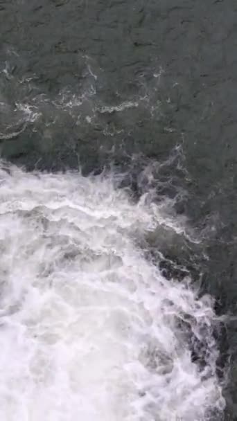 Пробий Уотерфал Река Прут Яремче Украине — стоковое видео